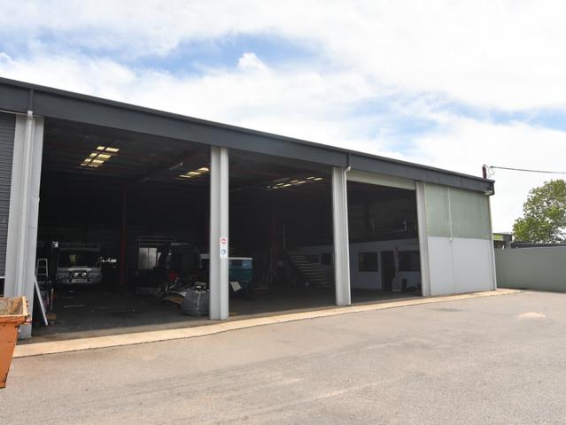 Warehouse for rent in Townsville, Queensland