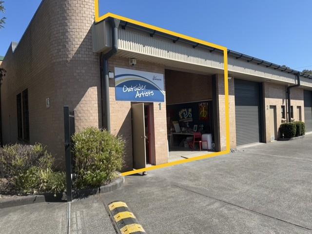 Warehouse for rent in Wollongong West, New South Wales