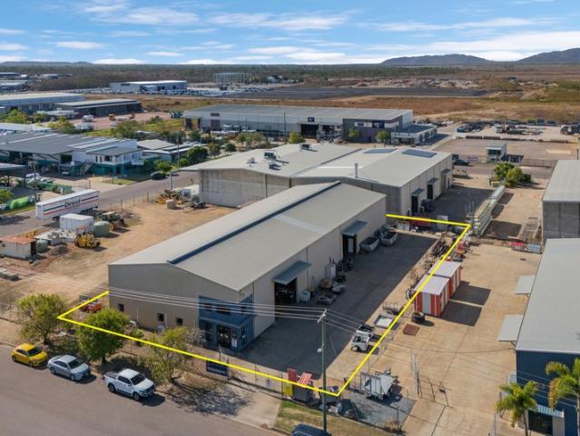 Warehouse for rent in Mount St John, Townsville