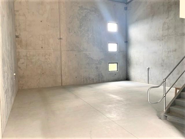 Warehouse for sale in Oxford Falls