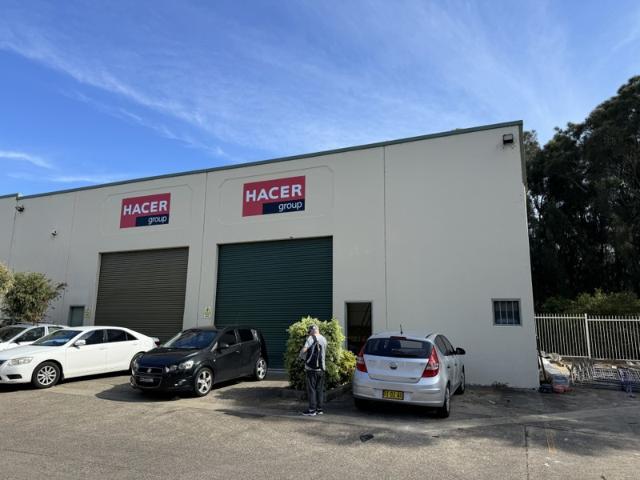 Warehouse for rent in Sutherland, New South Wales