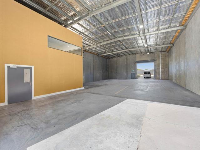 Warehouse for rent in Ballarat, Victoria