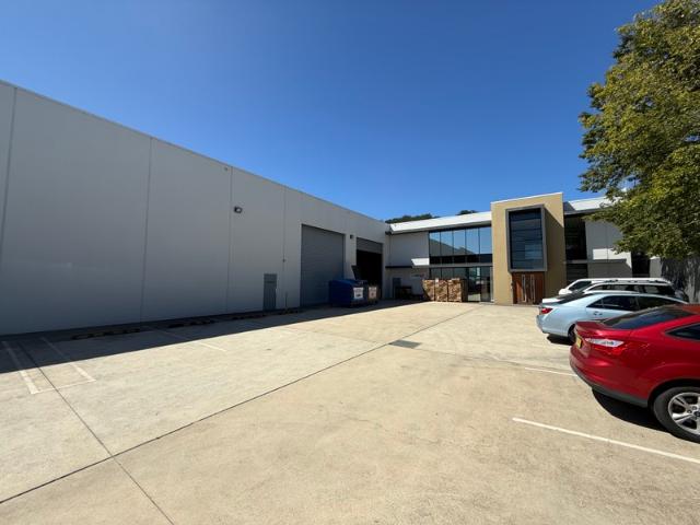 Warehouse for rent in Canberra, Australian Capital Territory