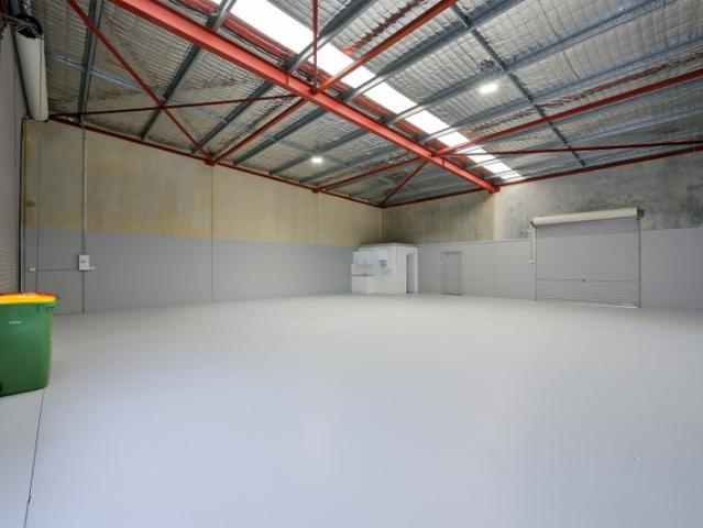 Warehouse for rent in Bibra Lake, Western Australia