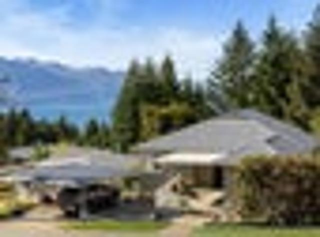 House for sale in Otakou