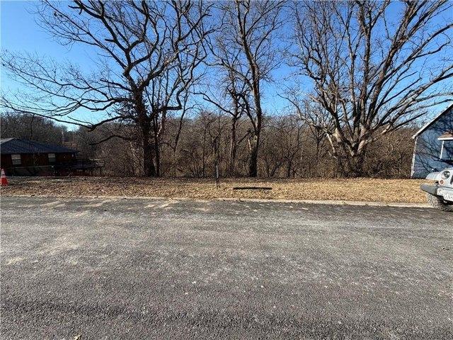 Land for sale in Excelsior Springs, Missouri