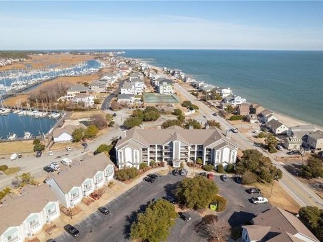 Condo for sale in Hampton
