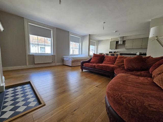 Apartment for rent in Fordington