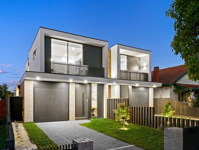 Townhouse for rent in Carnegie, Melbourne
