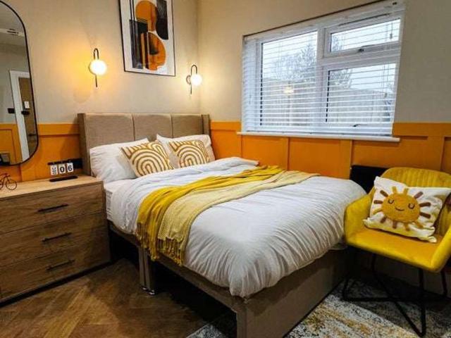 Room for rent in California, Ipswich