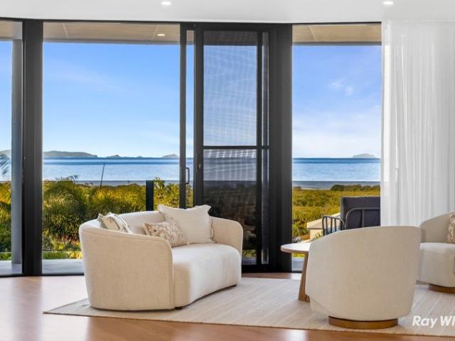 House for sale in Pacific Heights, Queensland