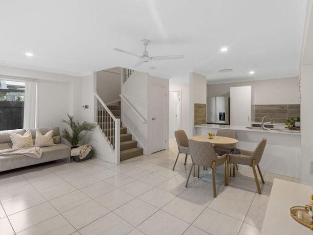 Townhouse for sale in Toombul, Queensland