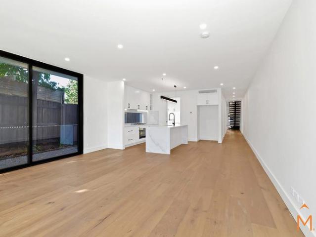 Townhouse for rent in Camerons Creek, Victoria