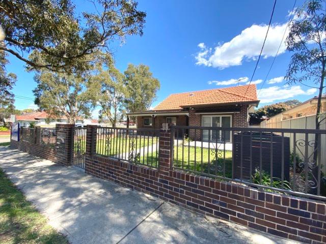 Granny Flat for rent in Sydney, New South Wales