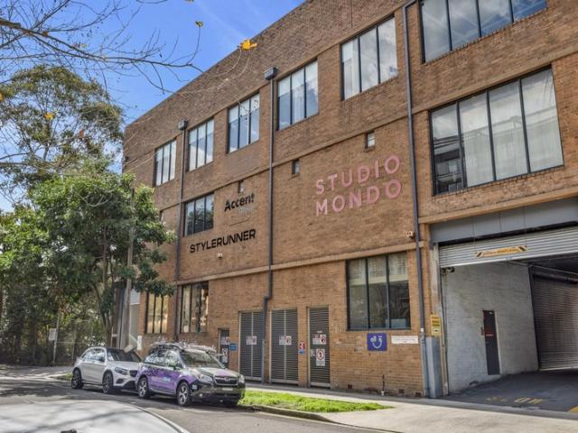 Office for rent in Waterloo