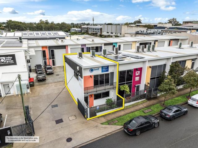Office for rent in Toombul, Queensland