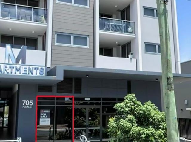 Retail for rent in Toombul, Queensland