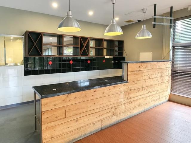 Retail for rent in Toombul, Queensland