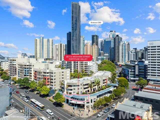 Office for rent in Toombul, Queensland