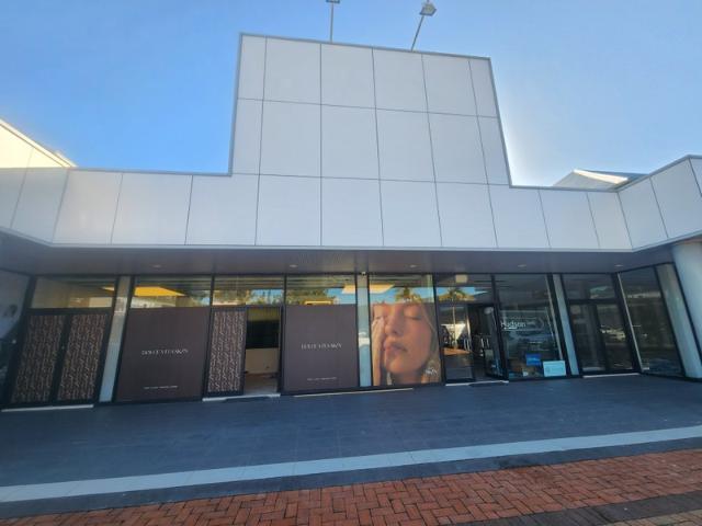 Retail for rent in Erina, Gosford