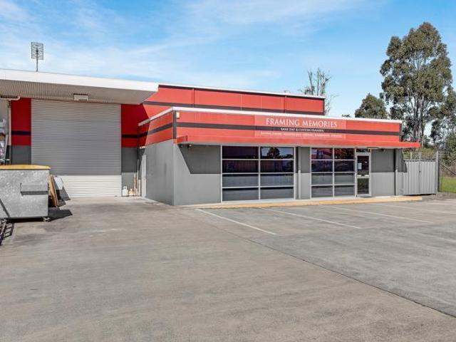 Warehouse for rent in Ambergate, New South Wales