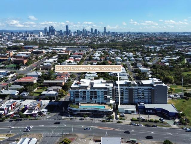 Warehouse for rent in Toombul, Queensland