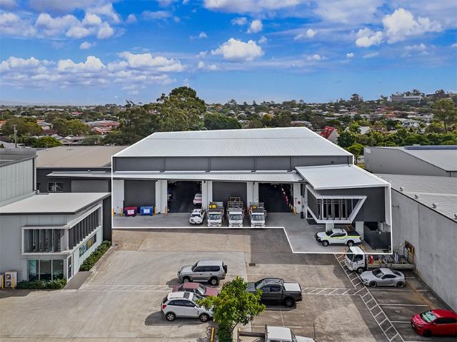 Warehouse for rent in Toombul, Queensland