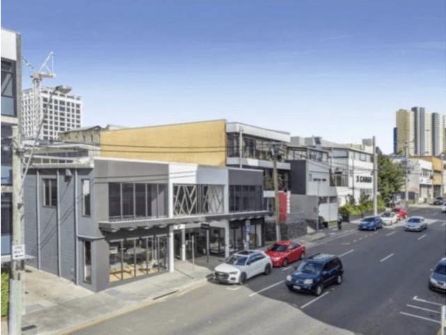 Retail for rent in Toombul, Queensland