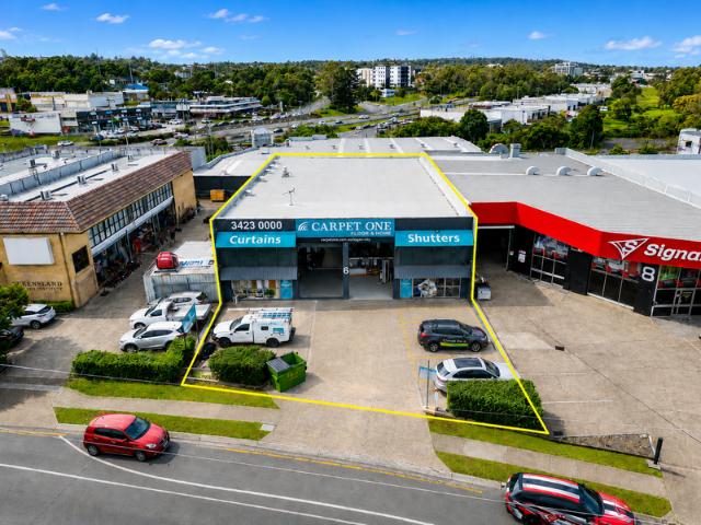 Warehouse for rent in Toombul, Queensland