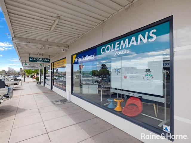 Retail for rent in Bathurst
