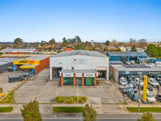 Warehouse for rent in Ballarat, Victoria