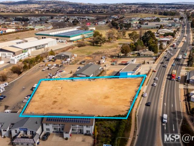 Warehouse for sale in Bathurst, New South Wales