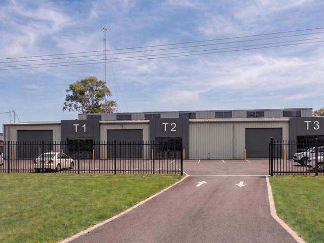 Warehouse for rent in Toowoomba, Queensland