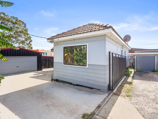 House for sale in Prospect
