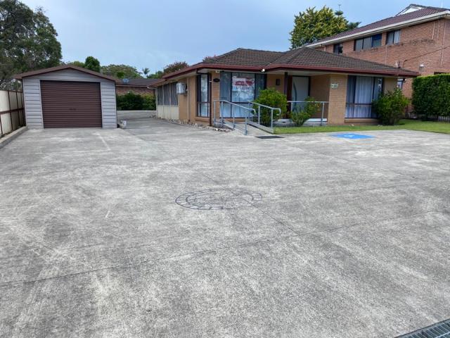 Office for rent in Lake Haven, New South Wales