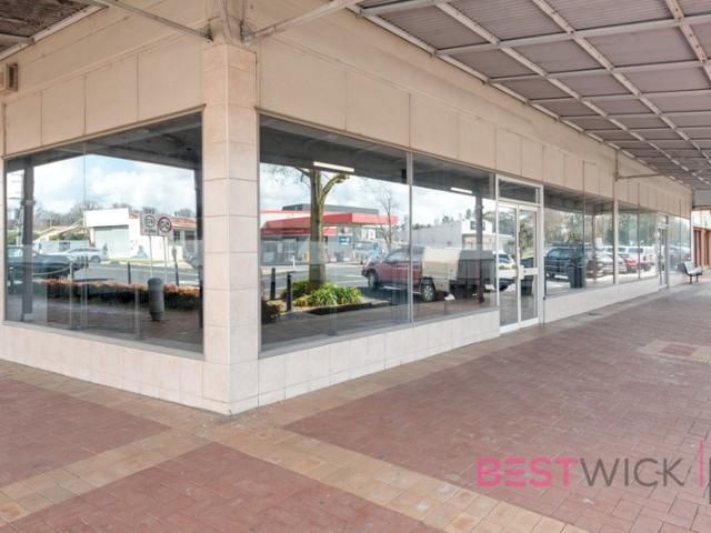Retail for rent in Blayney
