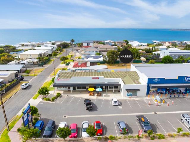 Retail for rent in Hayborough, South Australia
