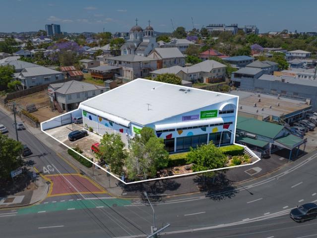 Office for sale in Toombul, Queensland