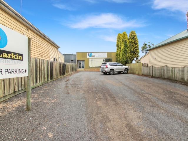 Retail for sale in Leongatha, Victoria