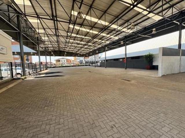 Commercial for rent in Waterkloof, Gauteng