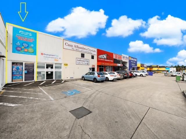 Retail for rent in Toombul, Queensland