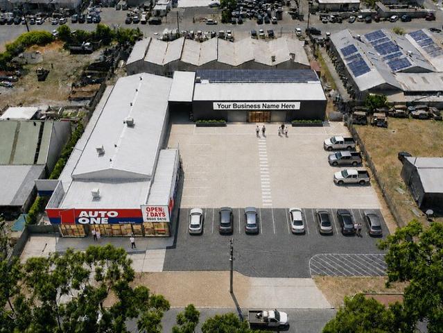 Warehouse for rent in Seville Grove, Western Australia
