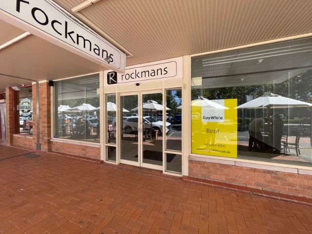 Retail for rent in Griffith, New South Wales