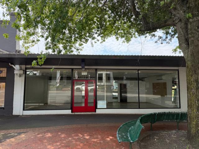 Retail for rent in Camerons Creek, Victoria
