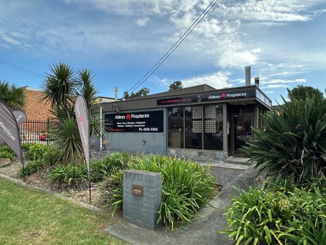 Warehouse for rent in Oak Flats Dc, New South Wales