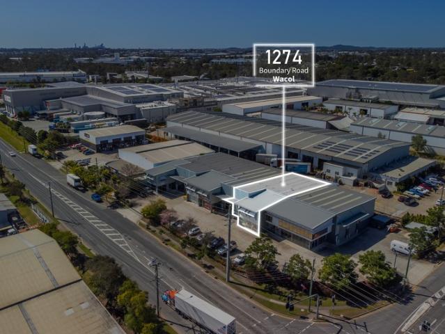 Warehouse for rent in Toombul, Queensland