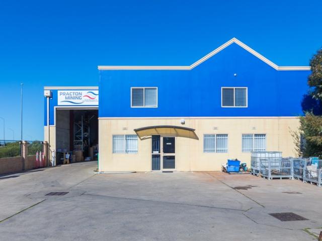 Warehouse for rent in Bayswater, Western Australia
