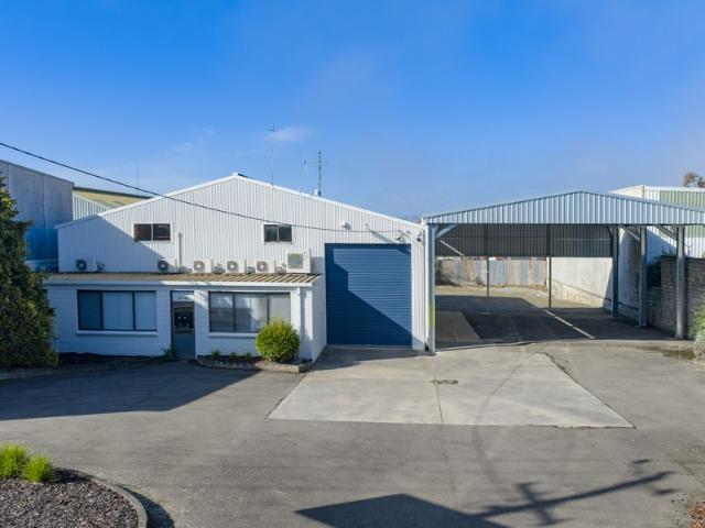 Warehouse for rent in Launceston, Tasmania