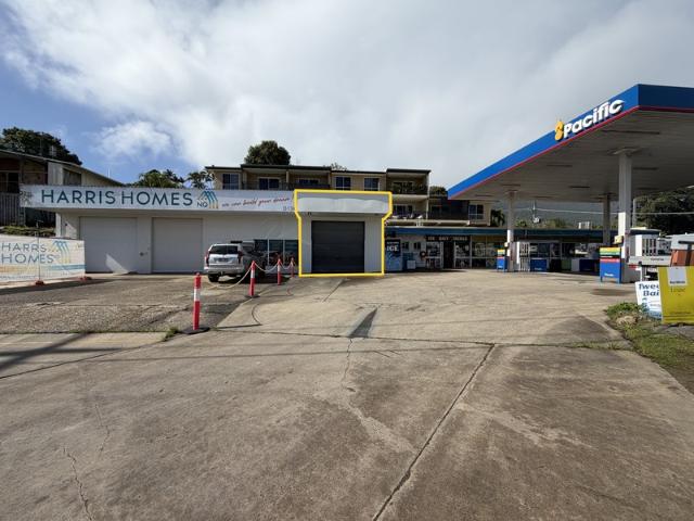 Warehouse for rent in Cannonvale, Queensland