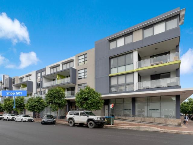 Retail for rent in Wollongong West, New South Wales